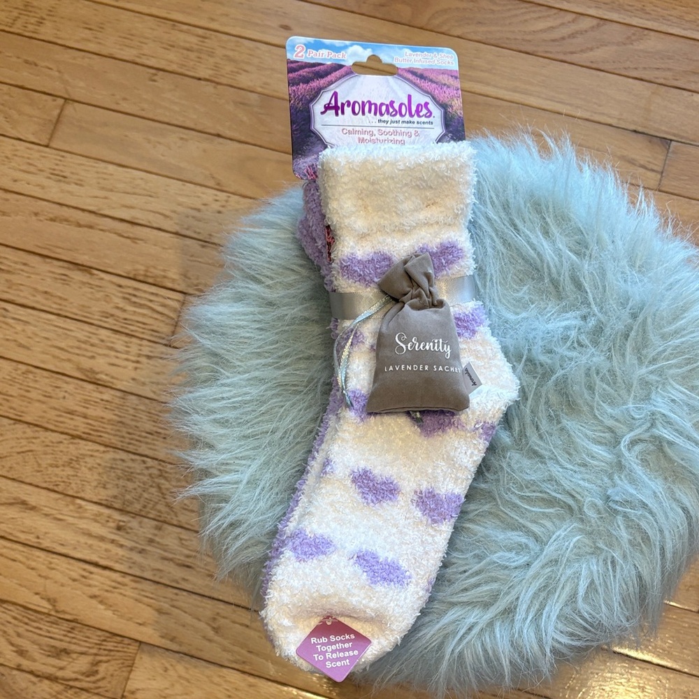 Aromasoles fuzzy soft socks